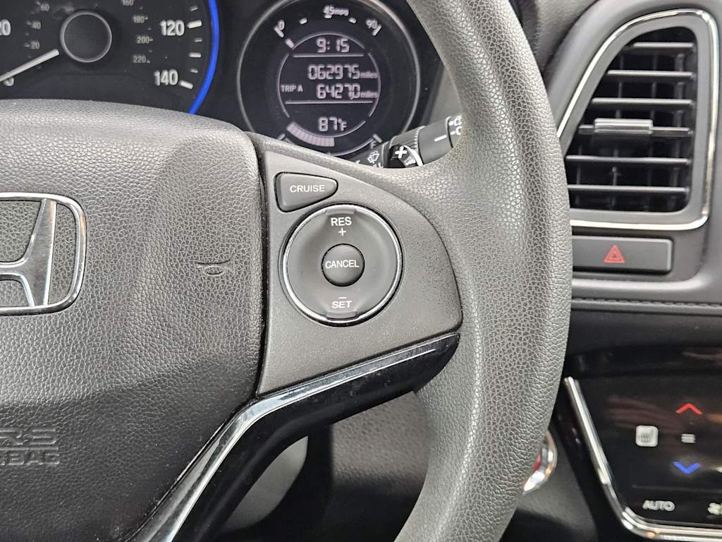 Thumbnail: 2016 Honda HR-V - 32