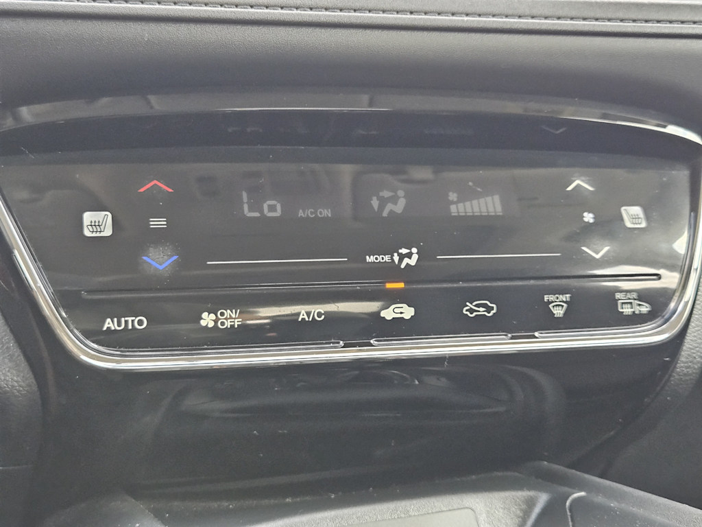 Thumbnail: 2016 Honda HR-V - 25