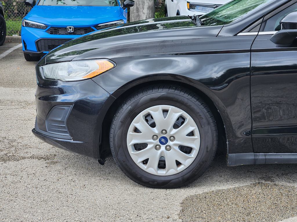 Thumbnail: 2020 Ford Fusion - 5