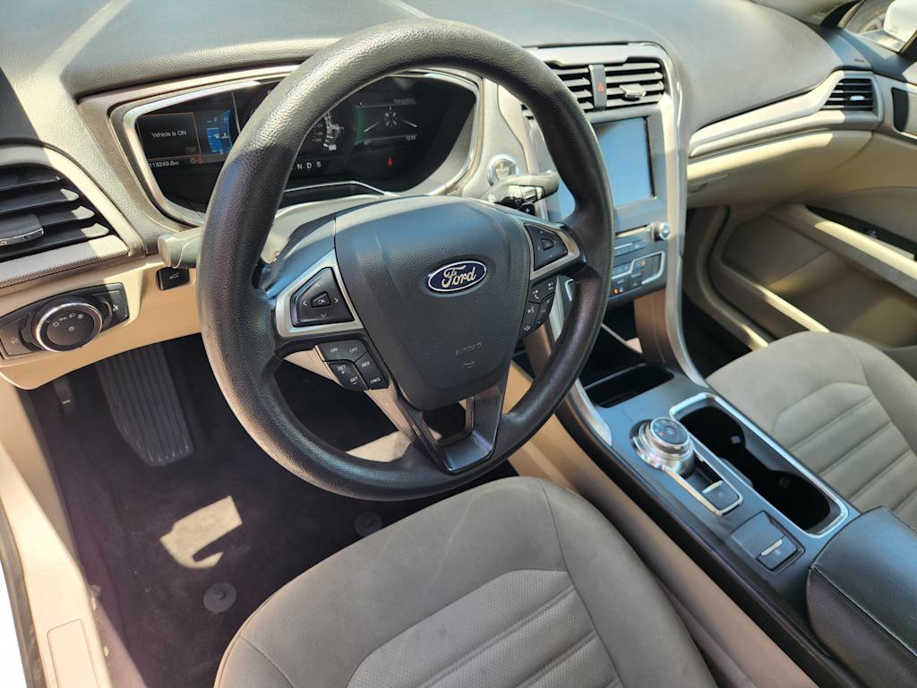 Thumbnail: 2017 Ford Fusion - 2