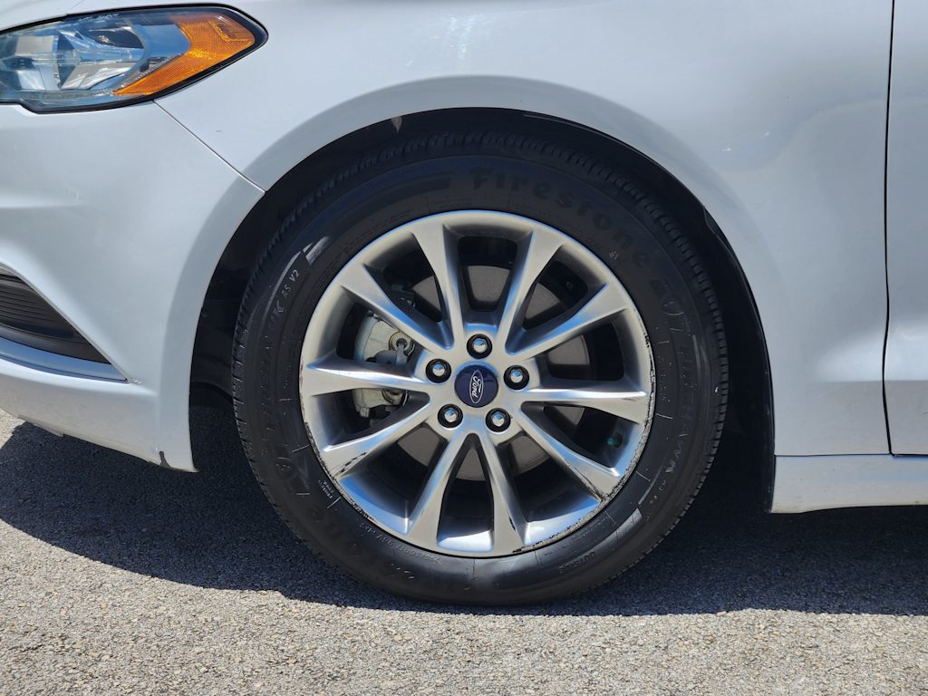 Thumbnail: 2017 Ford Fusion - 22