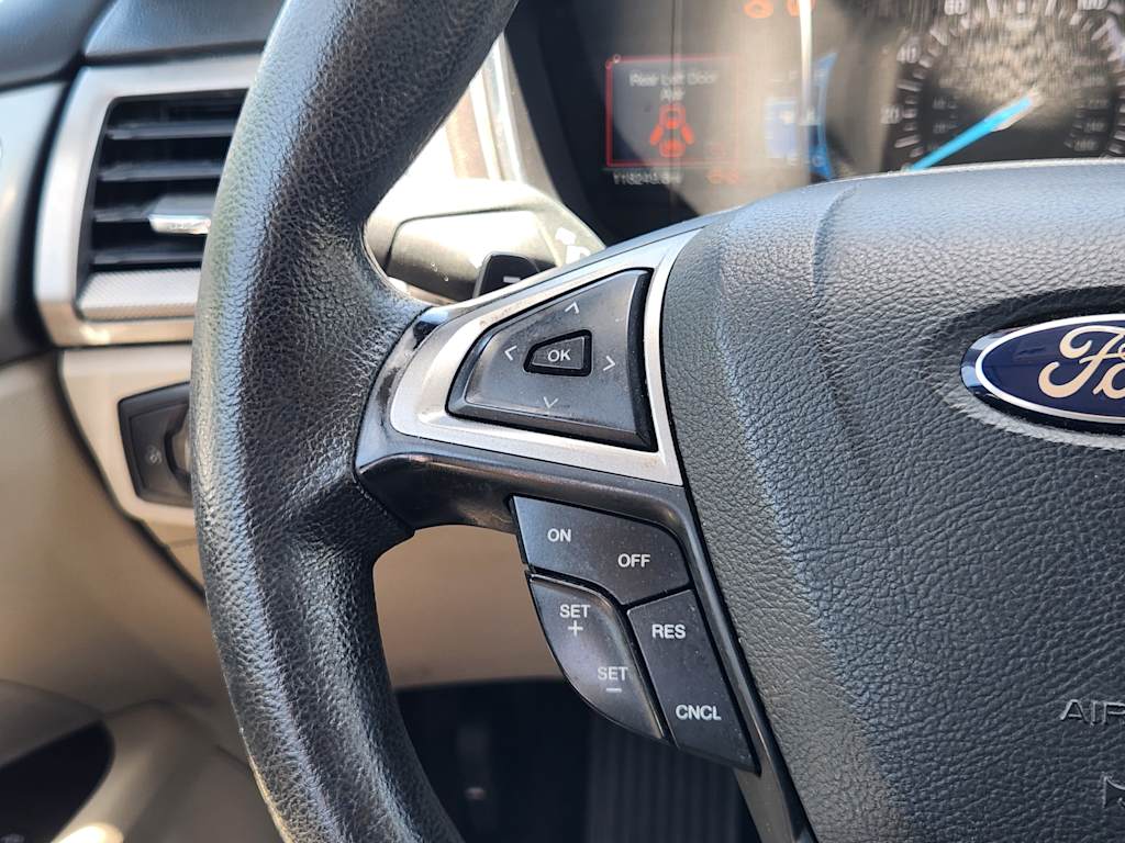 Thumbnail: 2017 Ford Fusion - 30