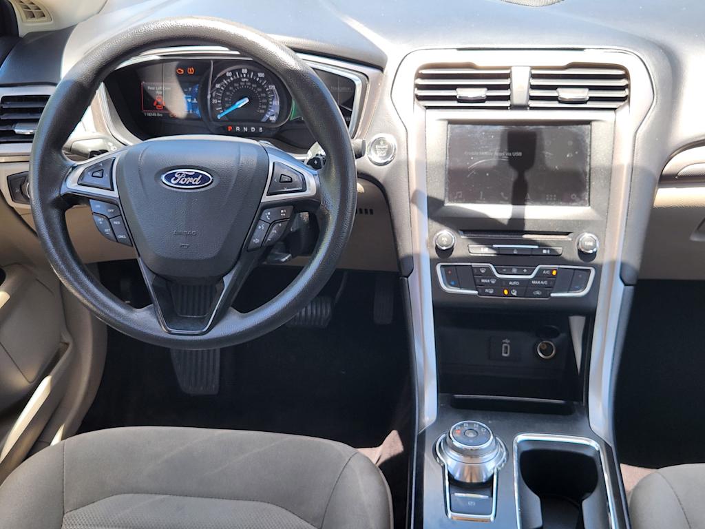 Thumbnail: 2017 Ford Fusion - 12