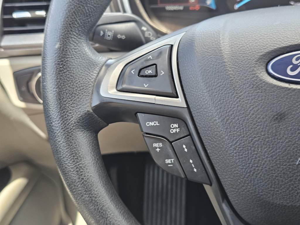 Thumbnail: 2020 Ford Fusion - 30
