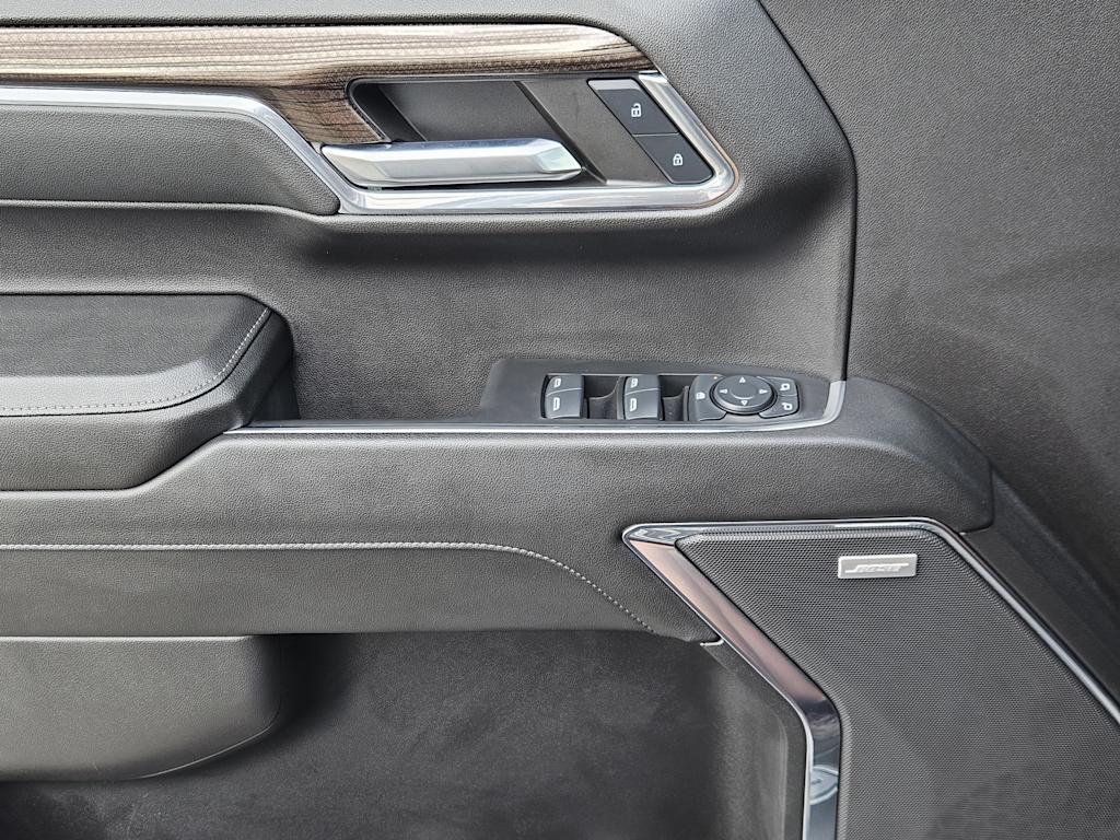 Thumbnail: 2024 Chevrolet Silverado 1500 - 28