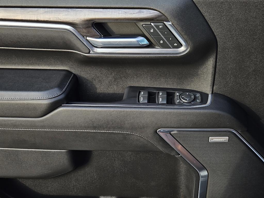 Thumbnail: 2023 Chevrolet Silverado 1500 - 29