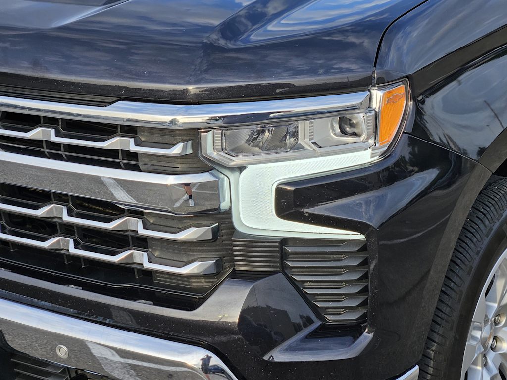Thumbnail: 2023 Chevrolet Silverado 1500 - 20