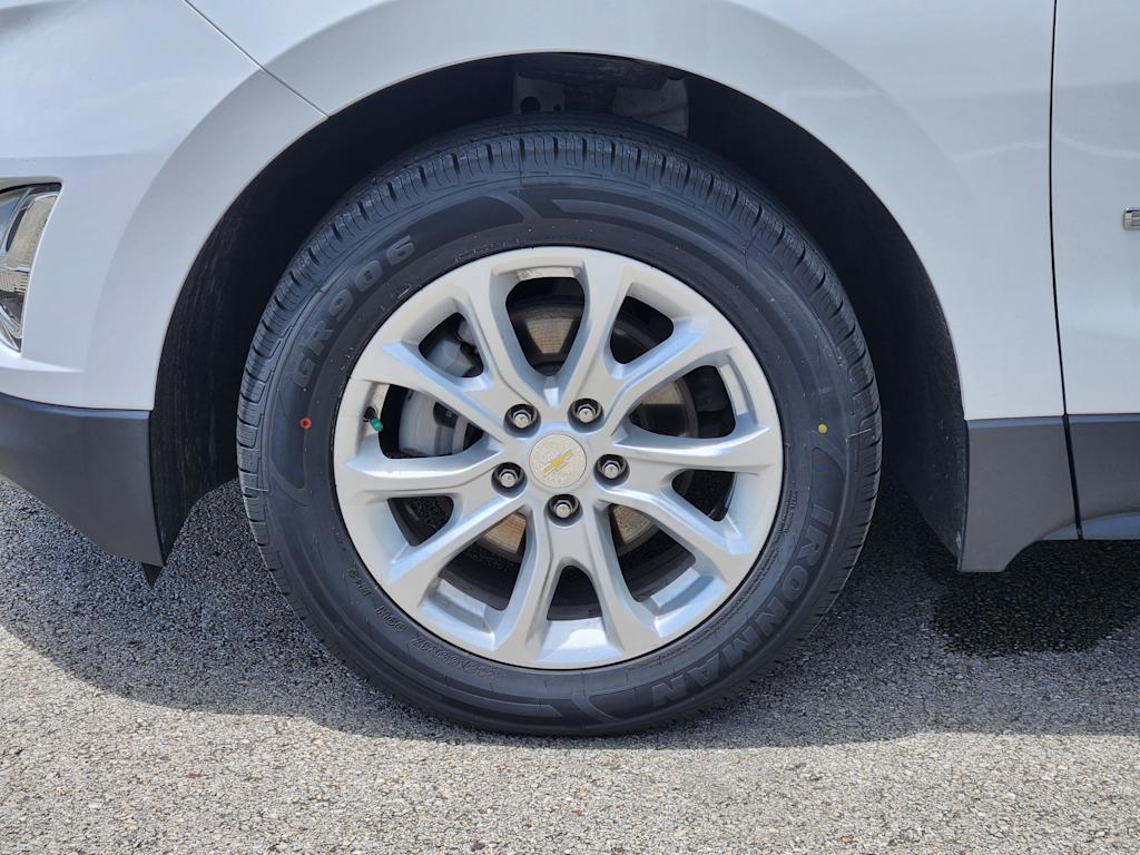 Thumbnail: 2021 Chevrolet Equinox - 21