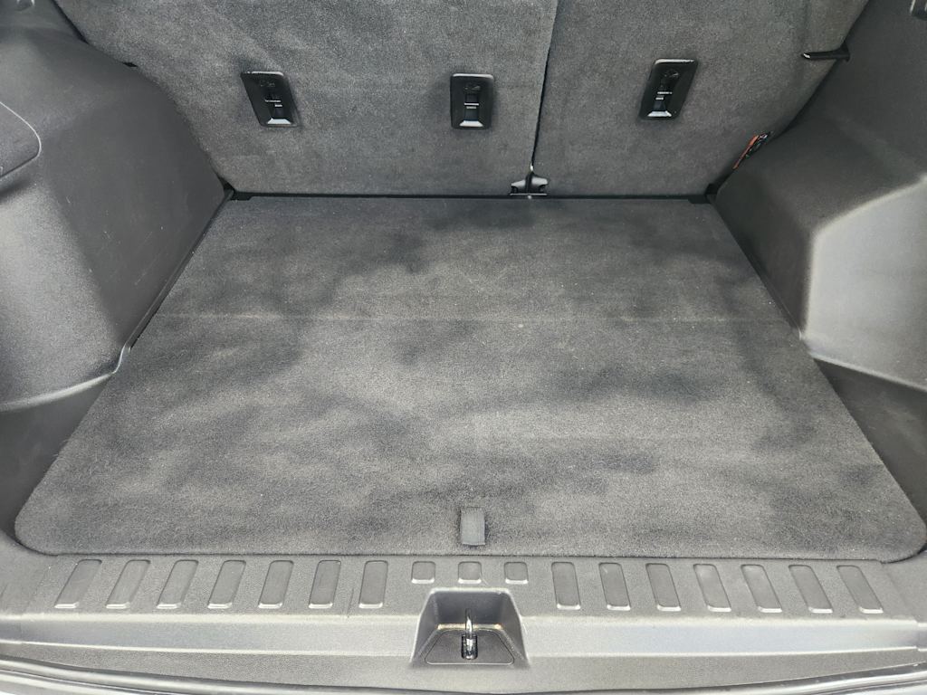Thumbnail: 2021 Chevrolet Equinox - 16