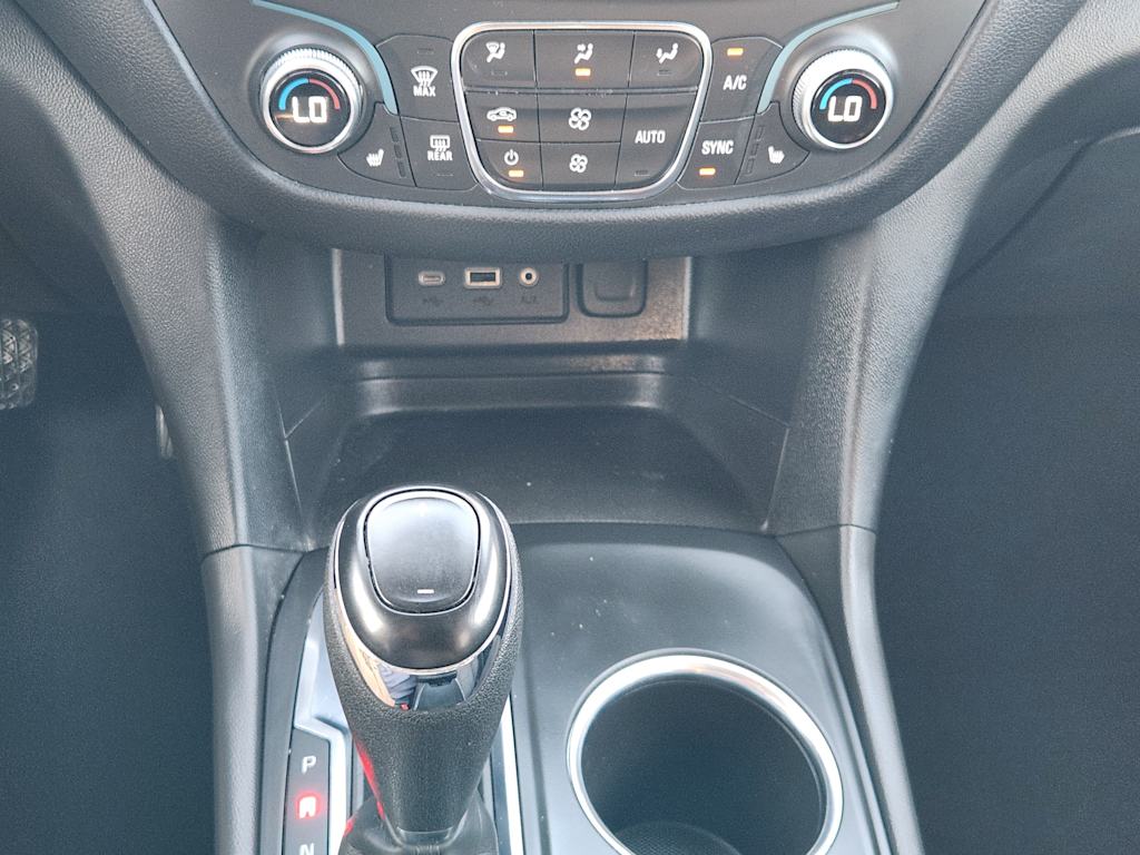Thumbnail: 2021 Chevrolet Equinox - 14