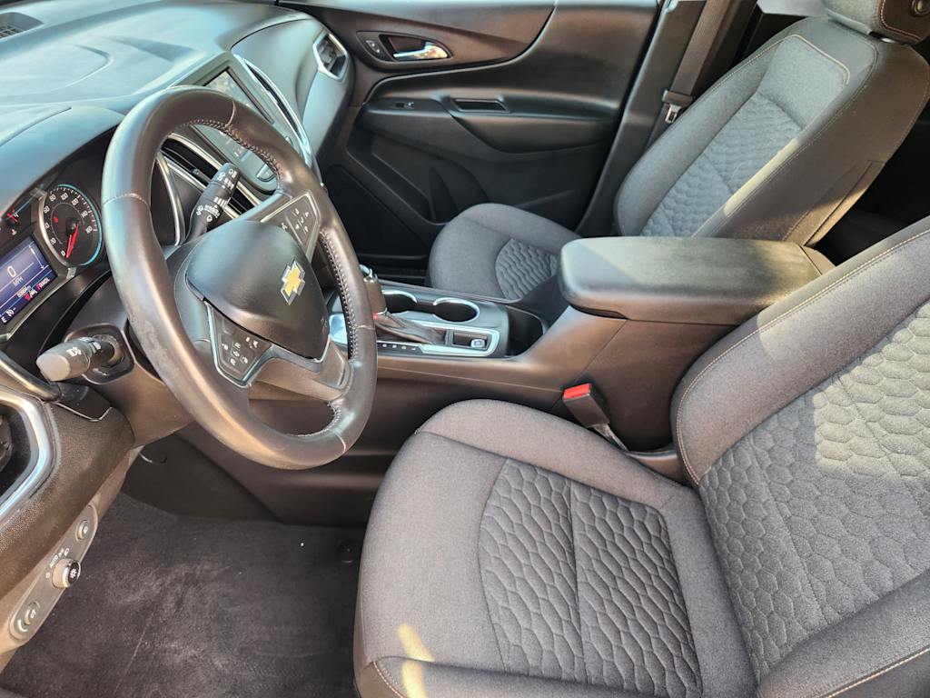 Thumbnail: 2021 Chevrolet Equinox - 9