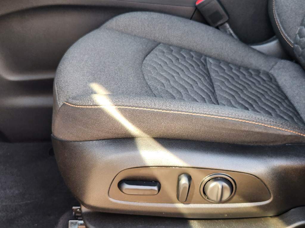 Thumbnail: 2021 Chevrolet Equinox - 28