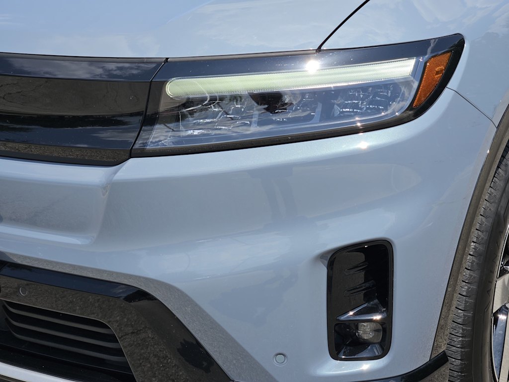 Thumbnail: 2025 Honda Prologue - 21
