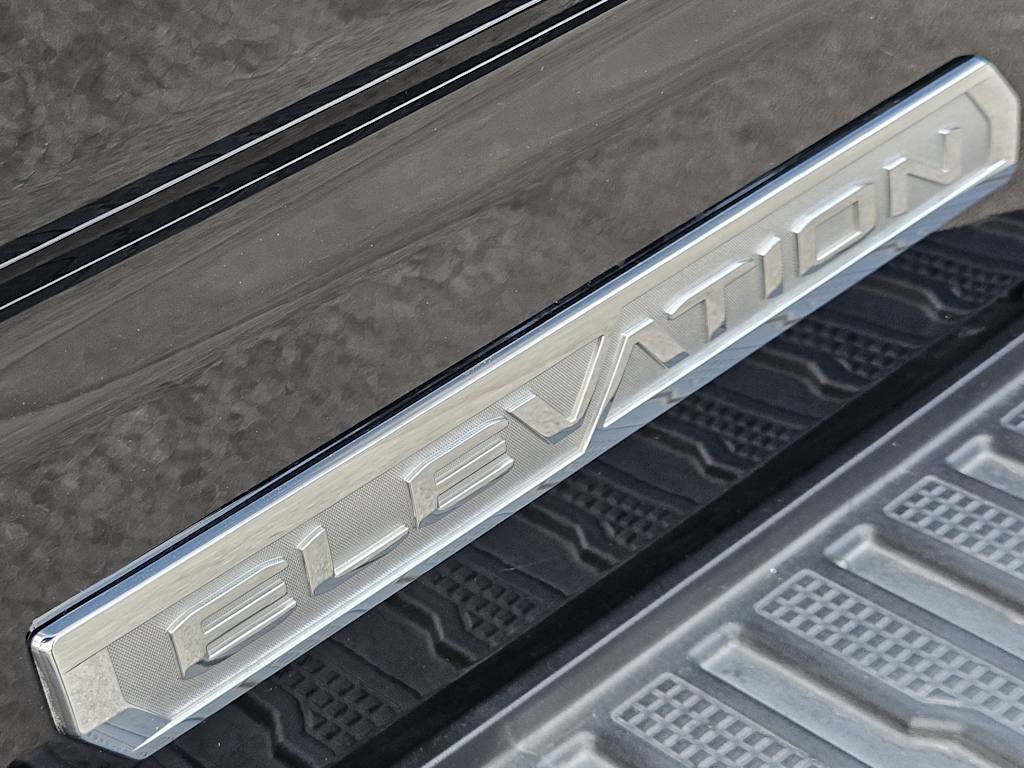 Thumbnail: 2022 GMC Sierra 1500 - 23