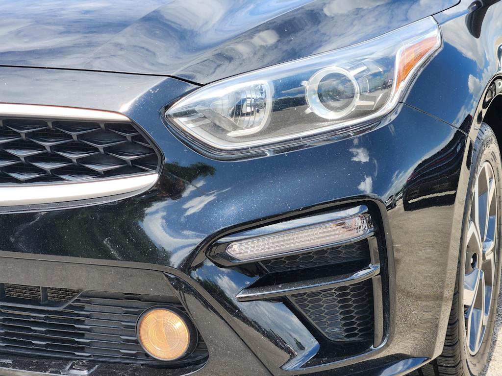Thumbnail: 2021 Kia Forte - 21