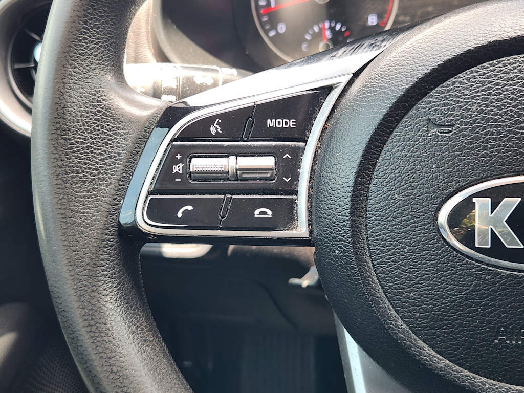 Thumbnail: 2021 Kia Forte - 30