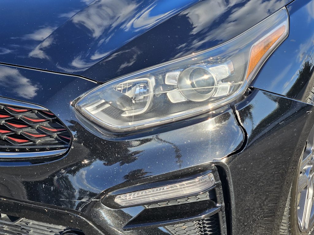 Thumbnail: 2021 Kia Forte - 21