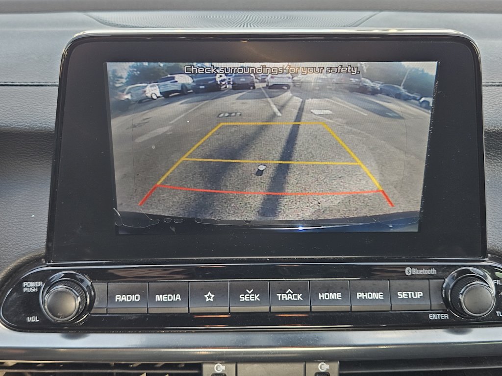 Thumbnail: 2021 Kia Forte - 25