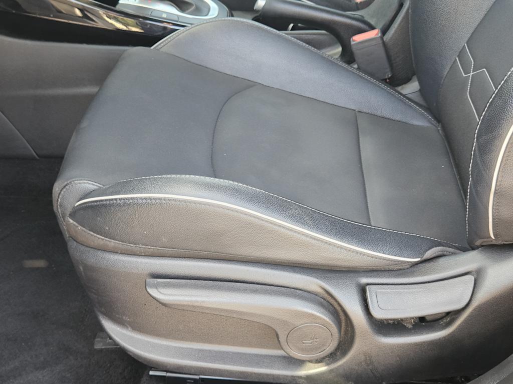 Thumbnail: 2021 Kia Forte - 30
