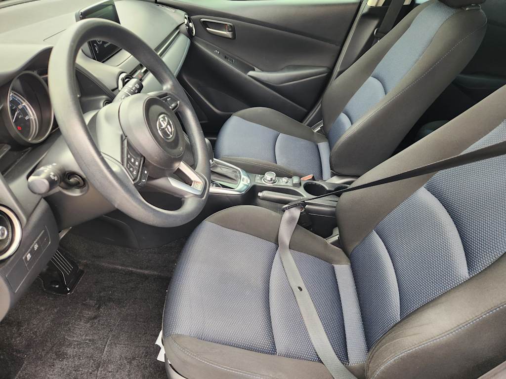 Thumbnail: 2020 Toyota Yaris - 9