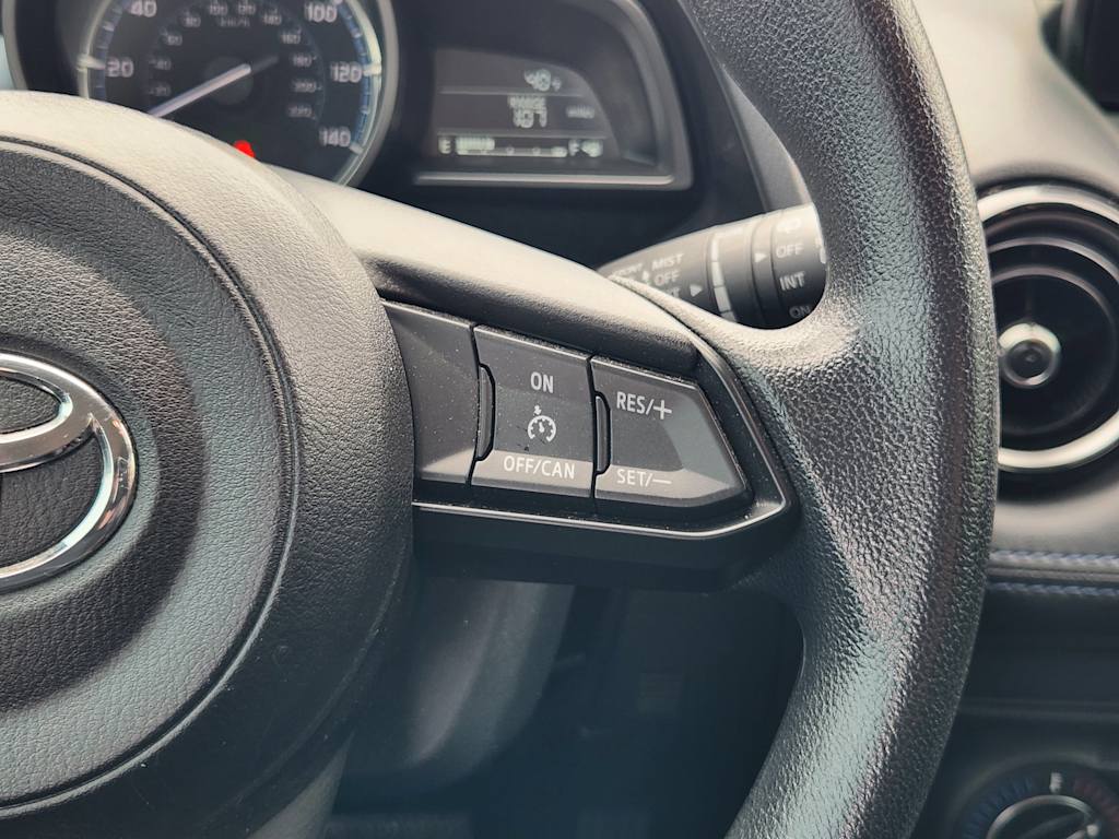 Thumbnail: 2020 Toyota Yaris - 33