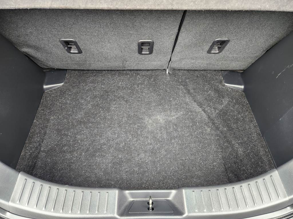 Thumbnail: 2020 Toyota Yaris - 16