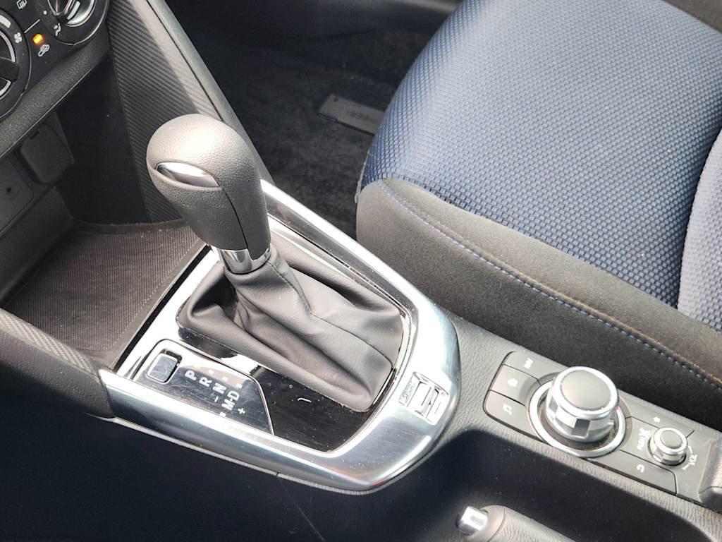 Thumbnail: 2020 Toyota Yaris - 14