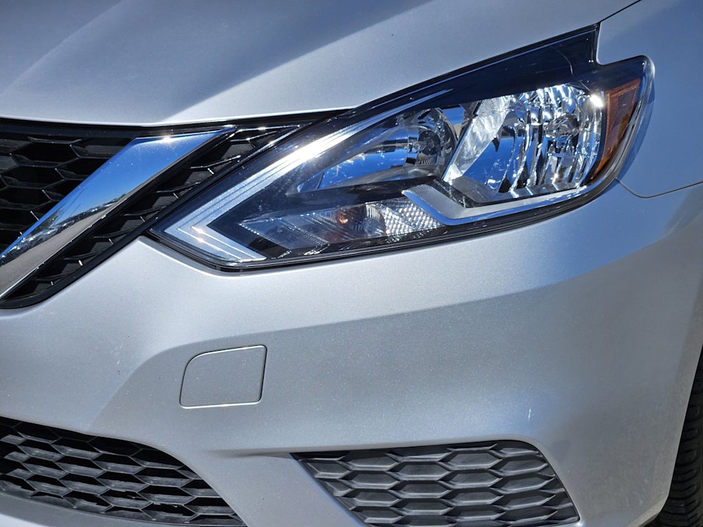 Thumbnail: 2017 Nissan Sentra - 21