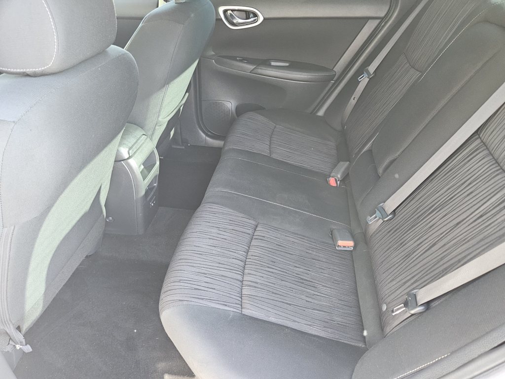 Thumbnail: 2019 Nissan Sentra - 11