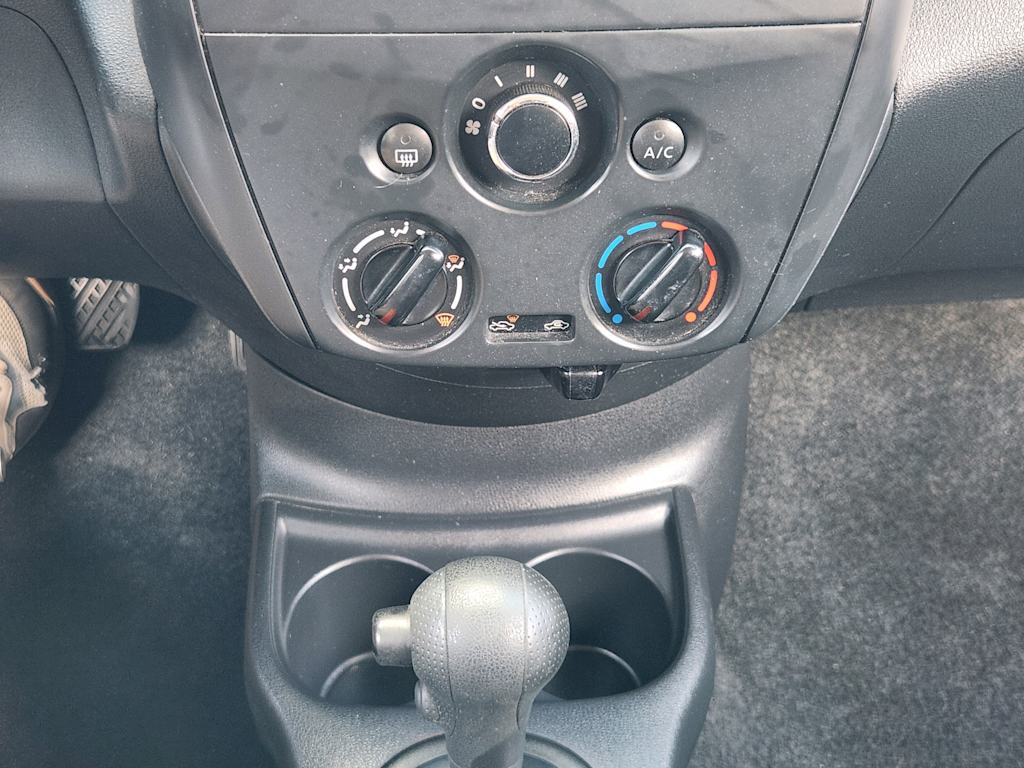 Thumbnail: 2016 Nissan Versa - 24