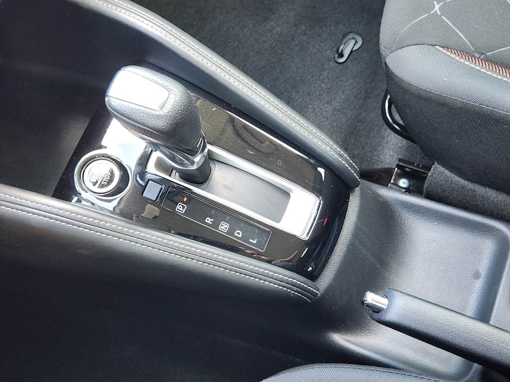 Thumbnail: 2019 Nissan Kicks - 14