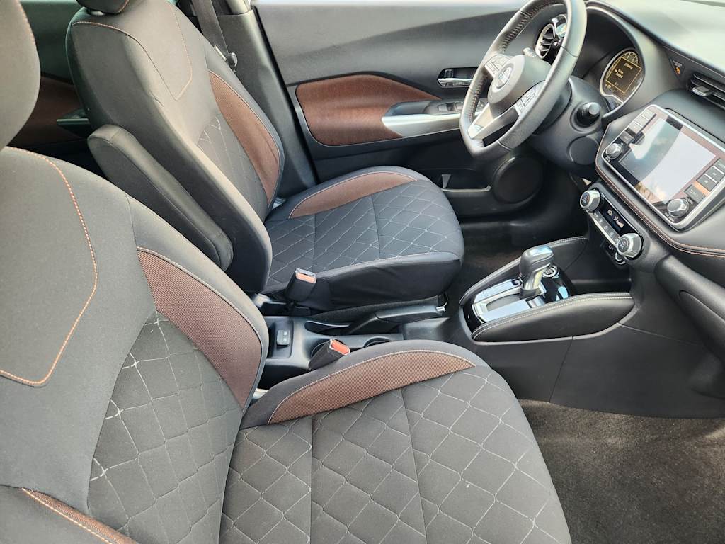 Thumbnail: 2019 Nissan Kicks - 10