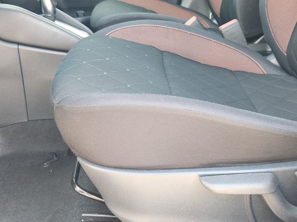 Thumbnail: 2019 Nissan Kicks - 30
