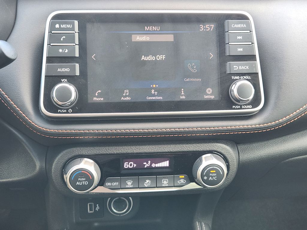 Thumbnail: 2019 Nissan Kicks - 13