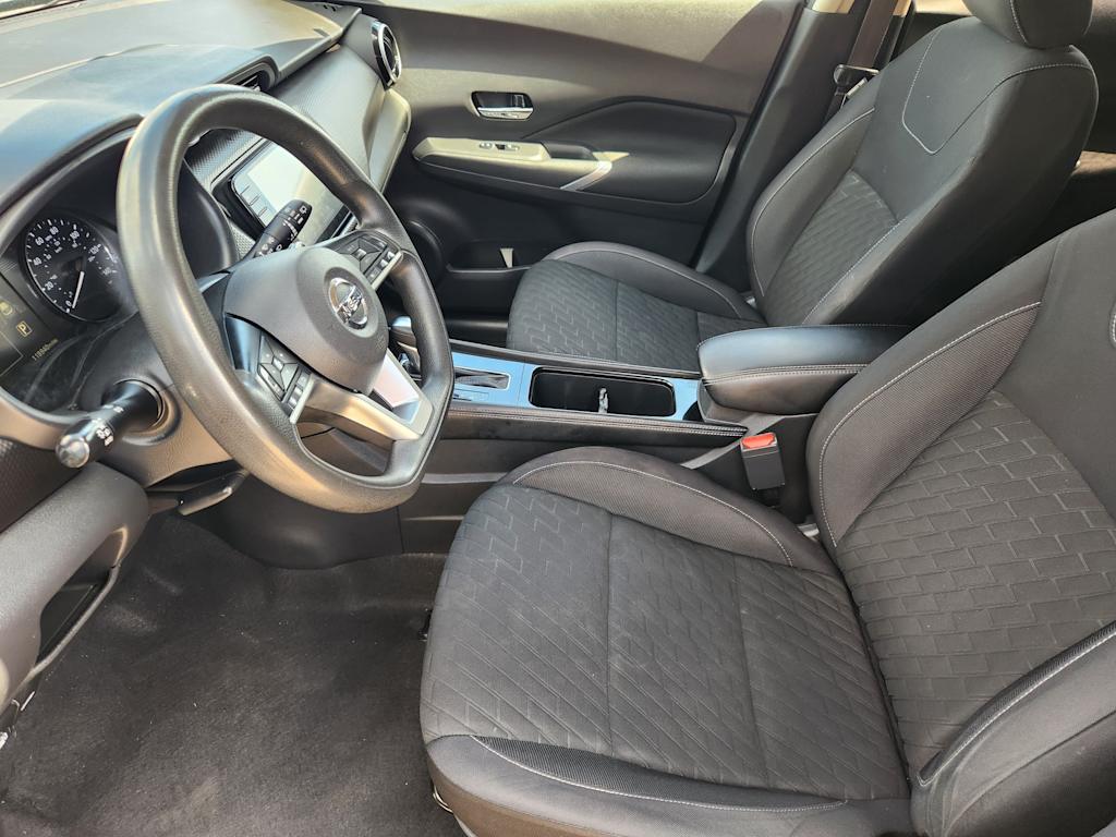 Thumbnail: 2021 Nissan Kicks - 9