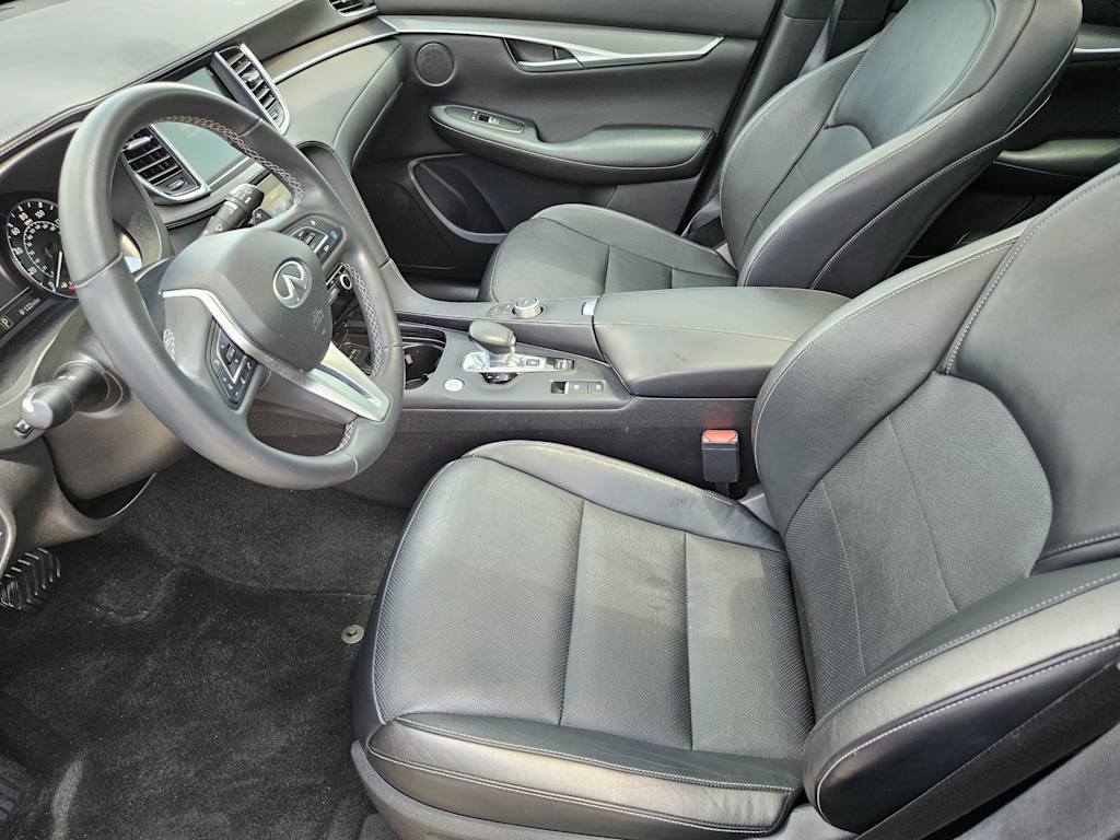 Thumbnail: 2022 INFINITI QX50 - 9