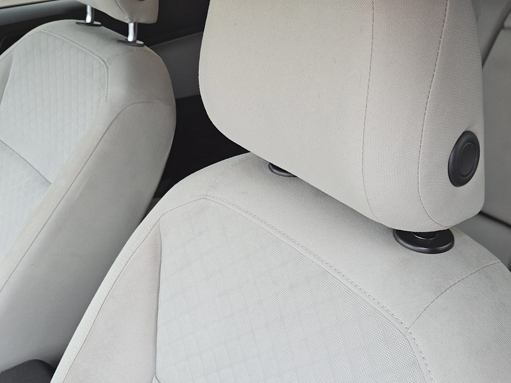 Thumbnail: 2018 Volkswagen Tiguan - 25