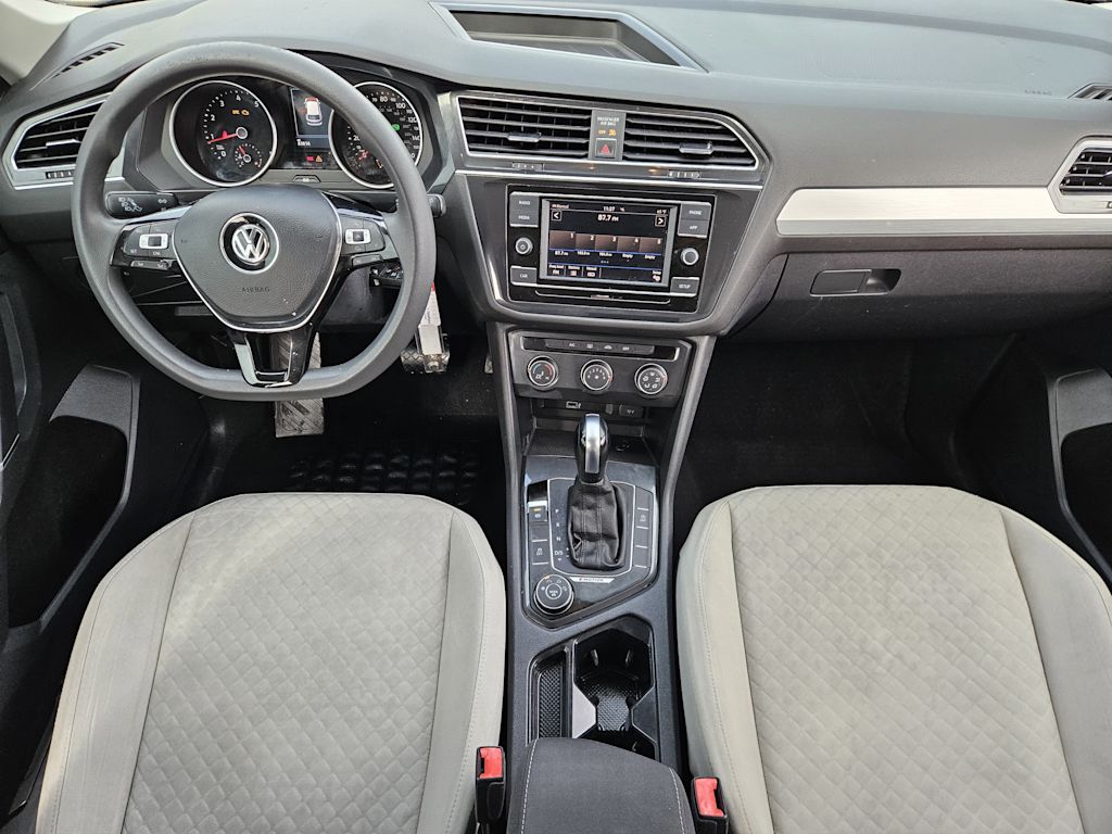 Thumbnail: 2018 Volkswagen Tiguan - 8