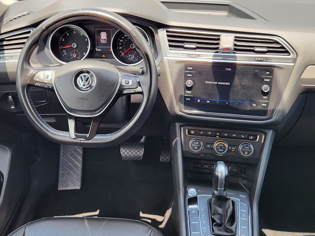Thumbnail: 2018 Volkswagen Tiguan - 12