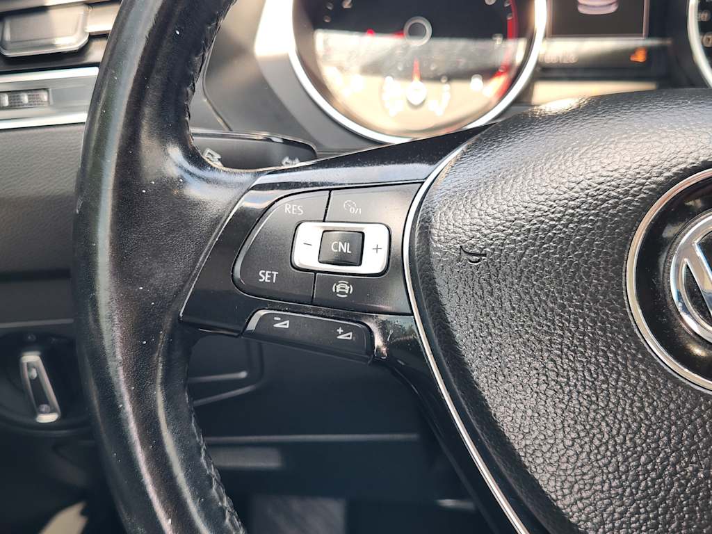 Thumbnail: 2019 Volkswagen Tiguan - 30