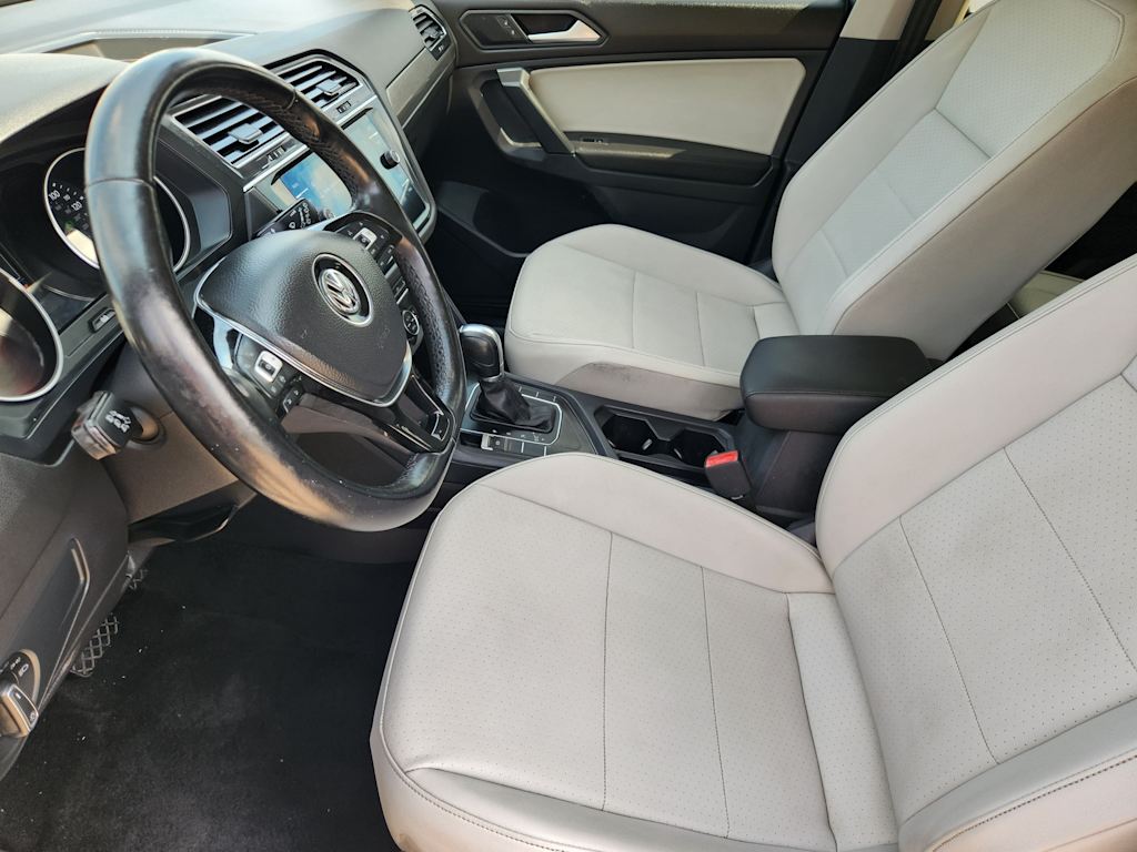 Thumbnail: 2019 Volkswagen Tiguan - 8
