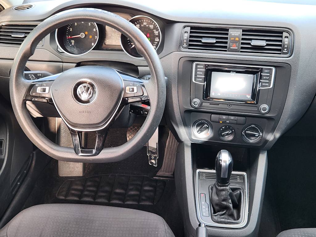 Thumbnail: 2016 Volkswagen Jetta - 11
