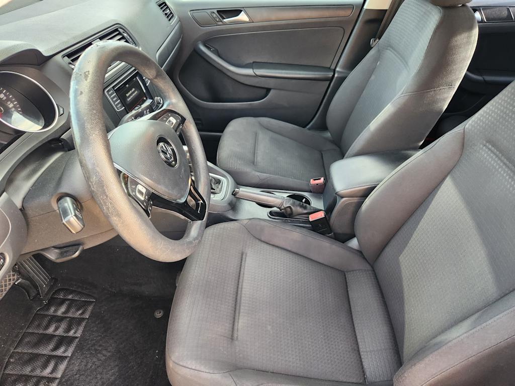 Thumbnail: 2016 Volkswagen Jetta - 8