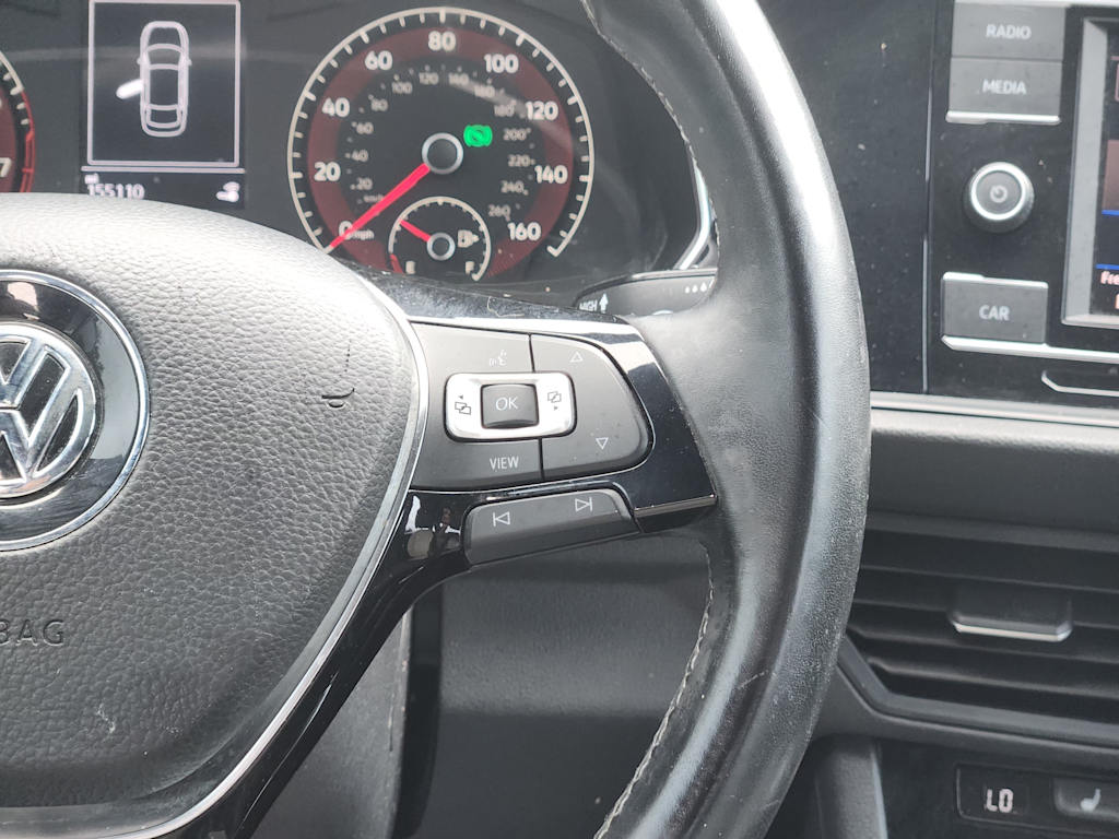Thumbnail: 2019 Volkswagen Jetta - 32