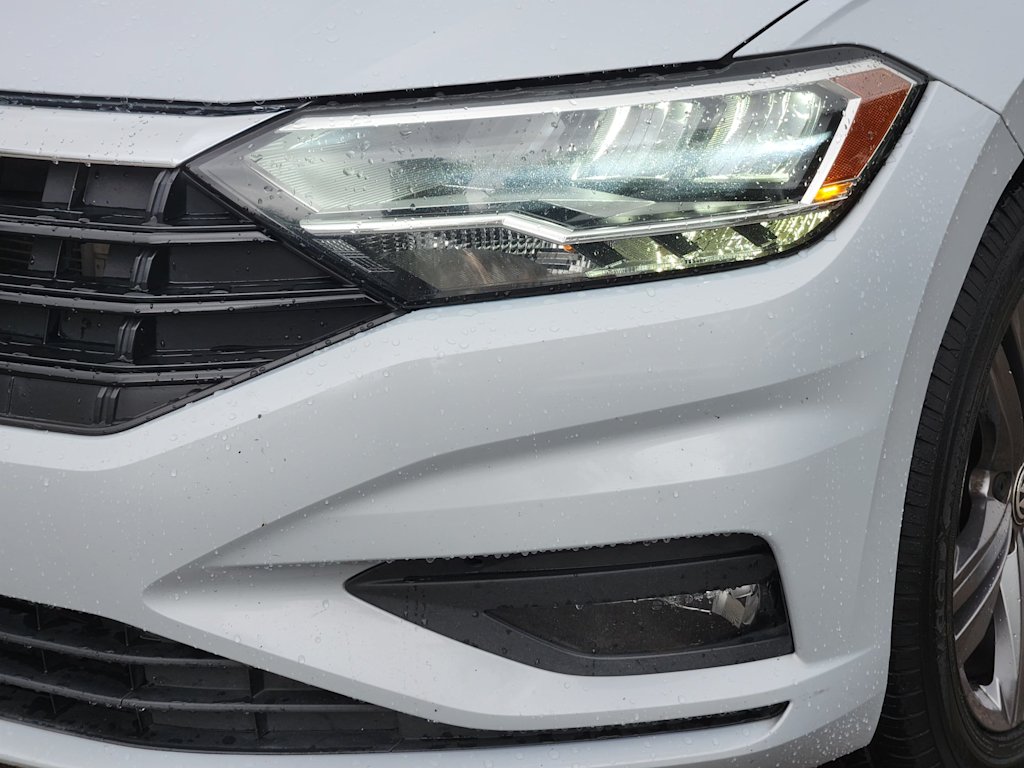 Thumbnail: 2019 Volkswagen Jetta - 21