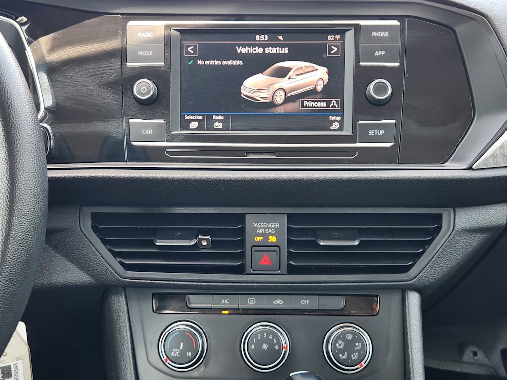 Thumbnail: 2019 Volkswagen Jetta - 13