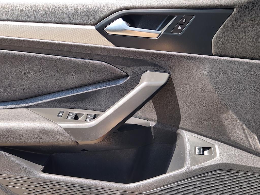 Thumbnail: 2019 Volkswagen Jetta - 28