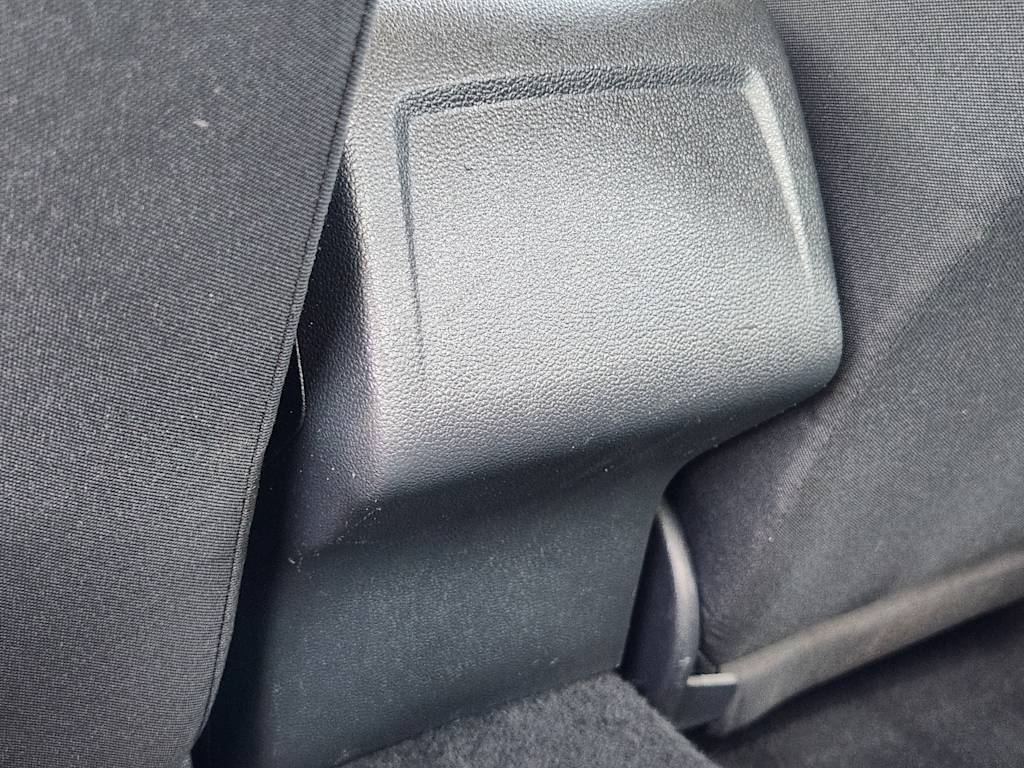 Thumbnail: 2019 Volkswagen Jetta - 32