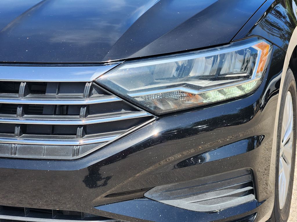Thumbnail: 2019 Volkswagen Jetta - 21