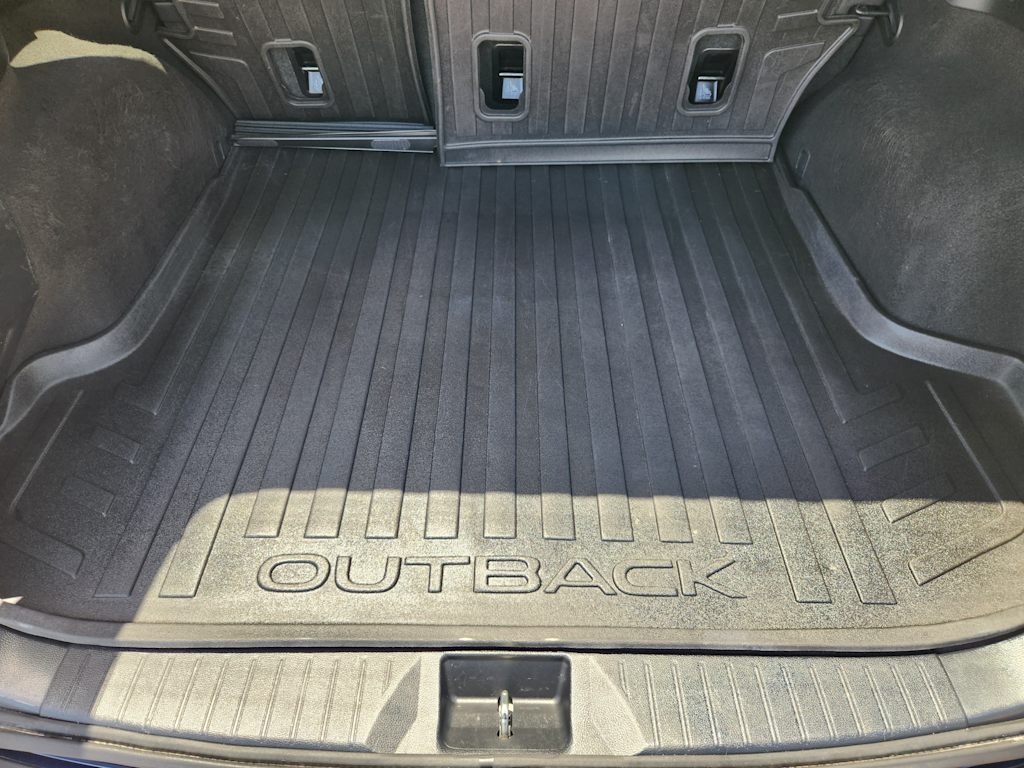 Thumbnail: 2018 Subaru Outback - 16